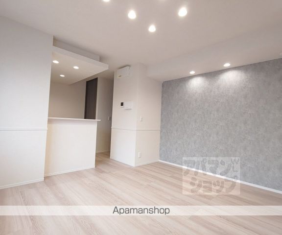 GRAMM西衣手町の内装写真