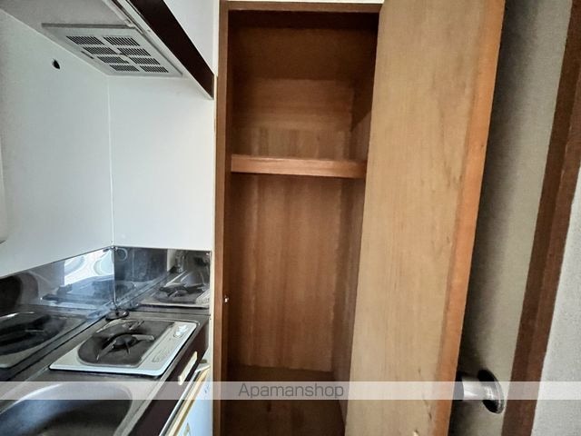 和歌山県和歌山市六十谷[1R/16.9m2]の収納