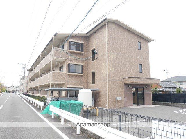 西焼津メゾン小石川の外観写真