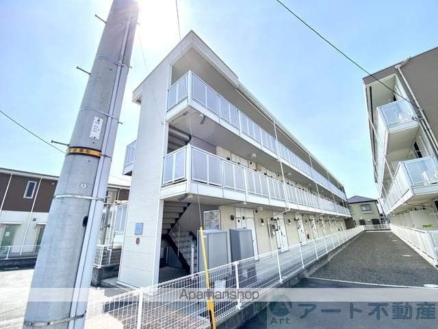 レオパレスドウージェームの外観写真