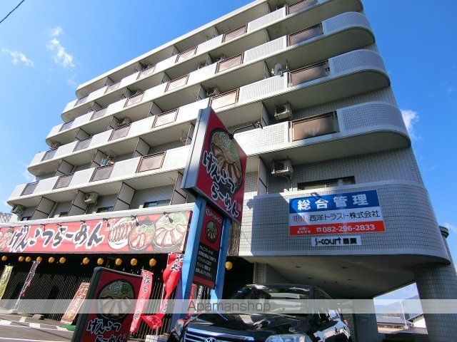 エスコート西原の外観写真