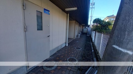 長野県長野市吉田３丁目[3LDK/64.97m2]のエントランス