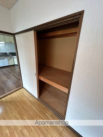 パークサイドまつばらBの内装写真