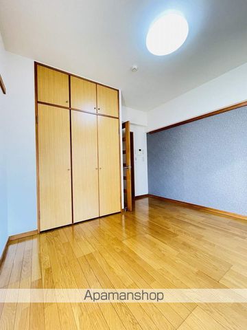 エクセルシオール金山の内装写真