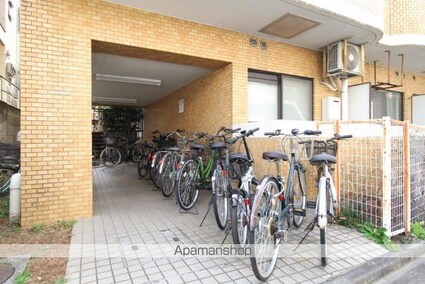 ライオンズマンシヨン豪徳寺第３[1R/16.74m2]の外観2