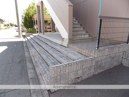 プチストーン[2LDK/49.5m2]の共用部2