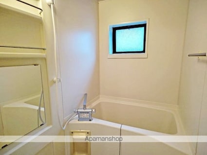 ハイカムール鴨川　Ｂ棟[3DK/53.72m2]のバス