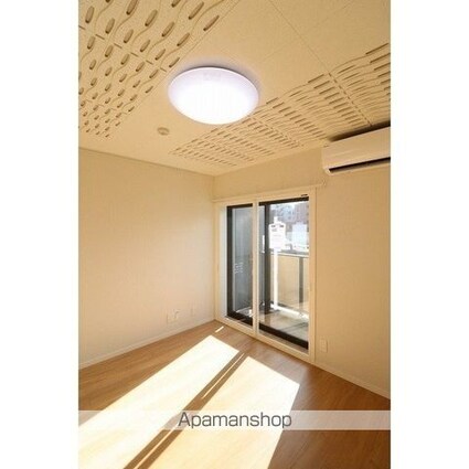 ミレドゥーエ中野[1K/26.74m2]のリビング・居間