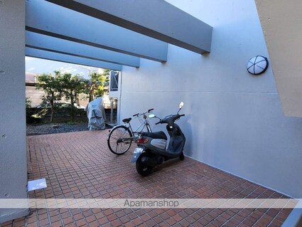 モイスンコート[1R/18.09m2]の共用部2