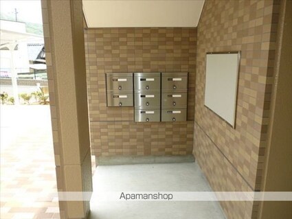 グレイス　花山[1R/33.06m2]のエントランス2