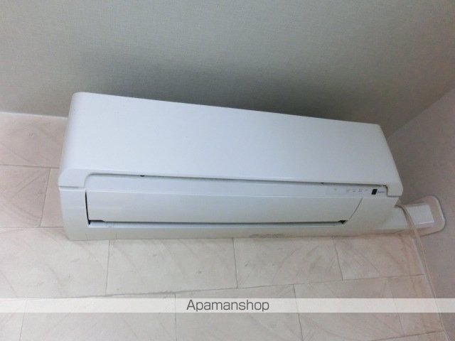 シンセリティ八軒の内装写真