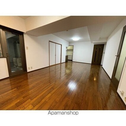 ルネ小岩[2LDK/68.2m2]のリビング・居間2