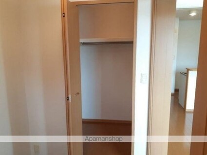 シュティル　ブリーゼ[1LDK/33.34m2]の収納