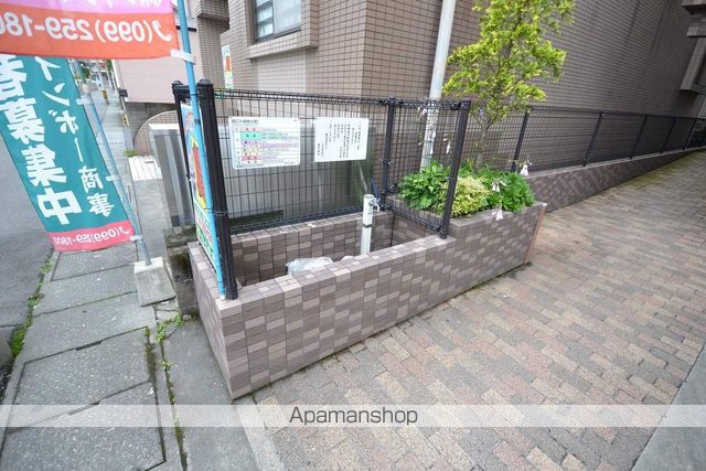 アミューズ宇宿の玄関写真