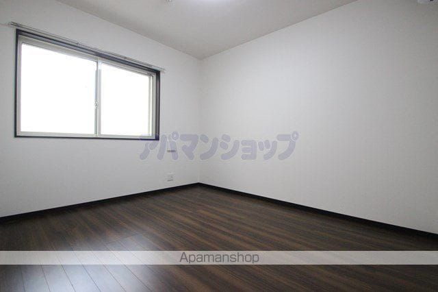 アムール サンドエルIIIの内装写真