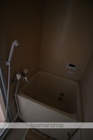 レスト北新川 B棟の内装写真