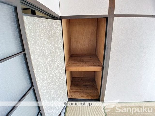 デファンドル山越の内装写真
