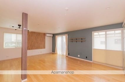 徳島市大谷町　賃貸住宅[3LDK/132.8m2]の内装2