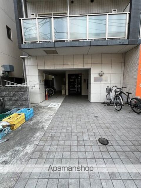 東京都新宿区中落合１丁目[1K/22.89m2]のエントランス