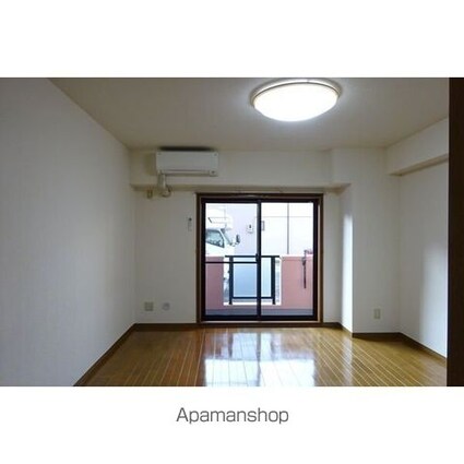 ＣＯＭＦＯＲＴ　　ＰＬＡＣＥ[1K/32.4m2]の内装1