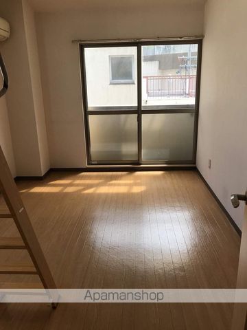 名古屋市東山線 池下駅 徒歩2分 4階建 築21年の内装写真