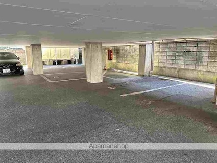 高知県高知市日の出町[2DK/43.31m2]の駐車場