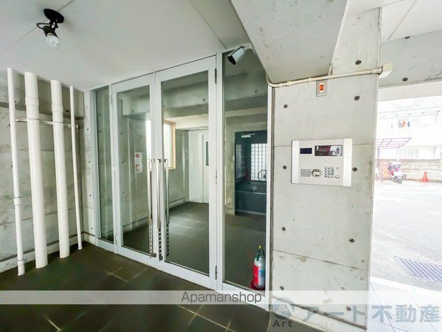 アスプラス山越の玄関写真