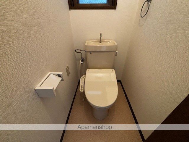 ウィスタリア大開の内装写真