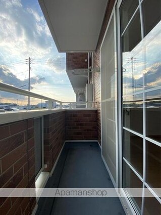 ロイヤルスクウェア　一宮Ⅱ[1R/32.9m2]のバルコニー