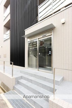 ラ・ヴィータ[1K/26.4m2]のエントランス