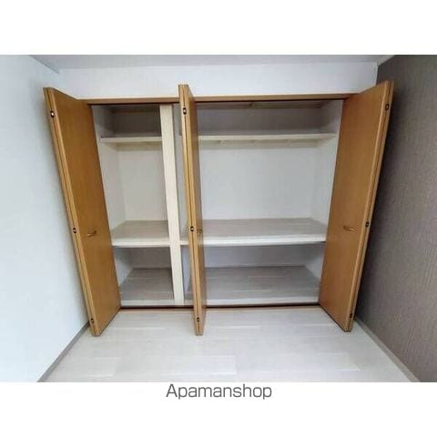 コーポ中の島Rの内装写真