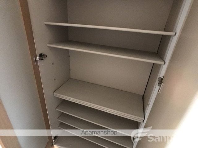 ブライムボォウレジデンス C棟の内装写真