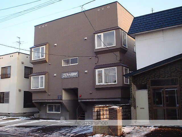 エスコート美園中央の外観写真