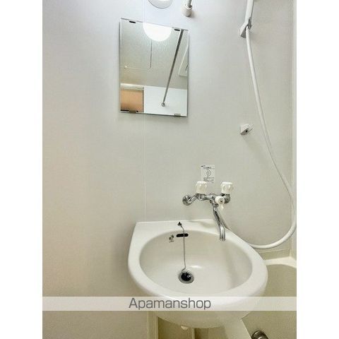 サンヴァーリオ新田駅前Vの内装写真