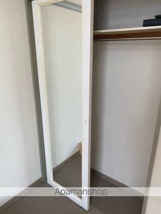 レオパレスエスポワール[1K/20.28m2]の収納