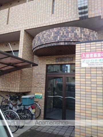 Nフロンティアの玄関写真