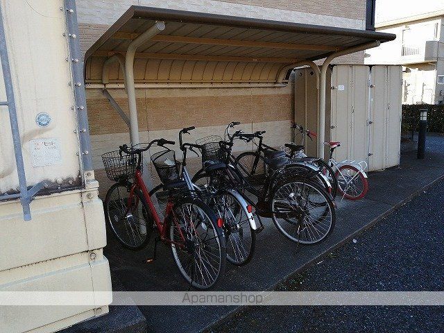 レオパレスSeSaMiの玄関写真