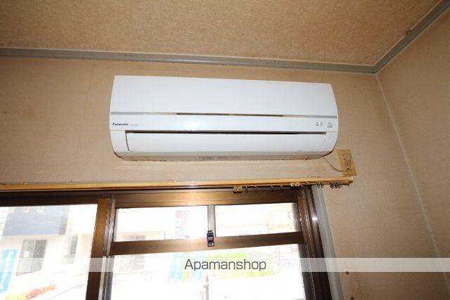 ロイヤル元町の内装写真
