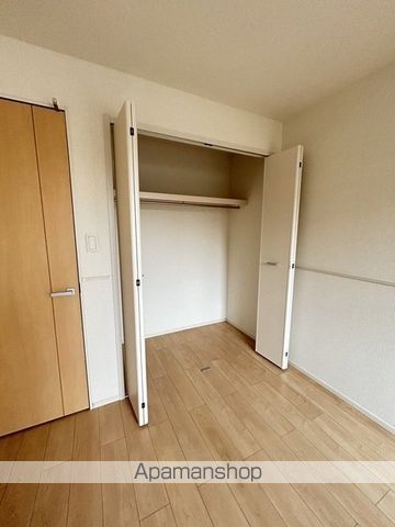モントレア藤阪の内装写真