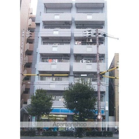 フラットフォーアイザワの外観写真