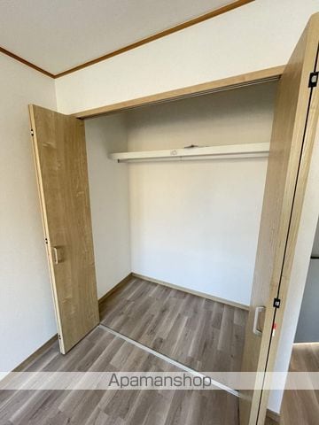 イーストブルーの内装写真