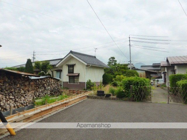 プリムローズ Bの周辺写真
