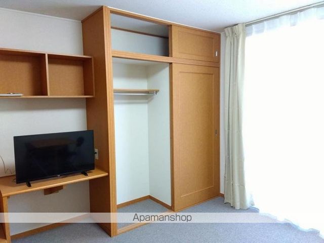 レオパレス川添の内装写真