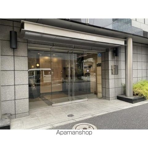 ザ・レジデンス神田美倉町の玄関写真