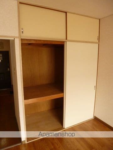 レイクサイドヴィラの内装写真