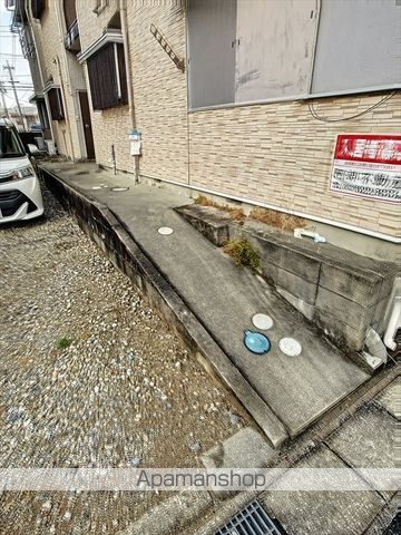 パレスAの玄関写真