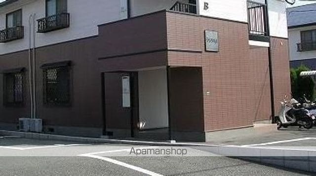 ラヴィタ城南の玄関写真