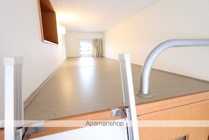 レオパレスクレール[1K/19.87m2]のリビング・居間