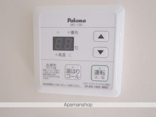 ヴィラナリー川津1号棟の内装写真