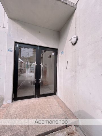 和光ローズマンションの玄関写真